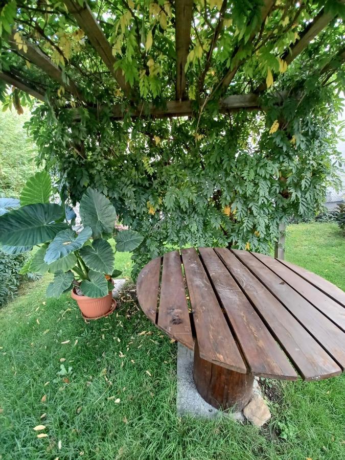 B & B Sentiero Valtellina Castello dell'Acqua Exterior foto